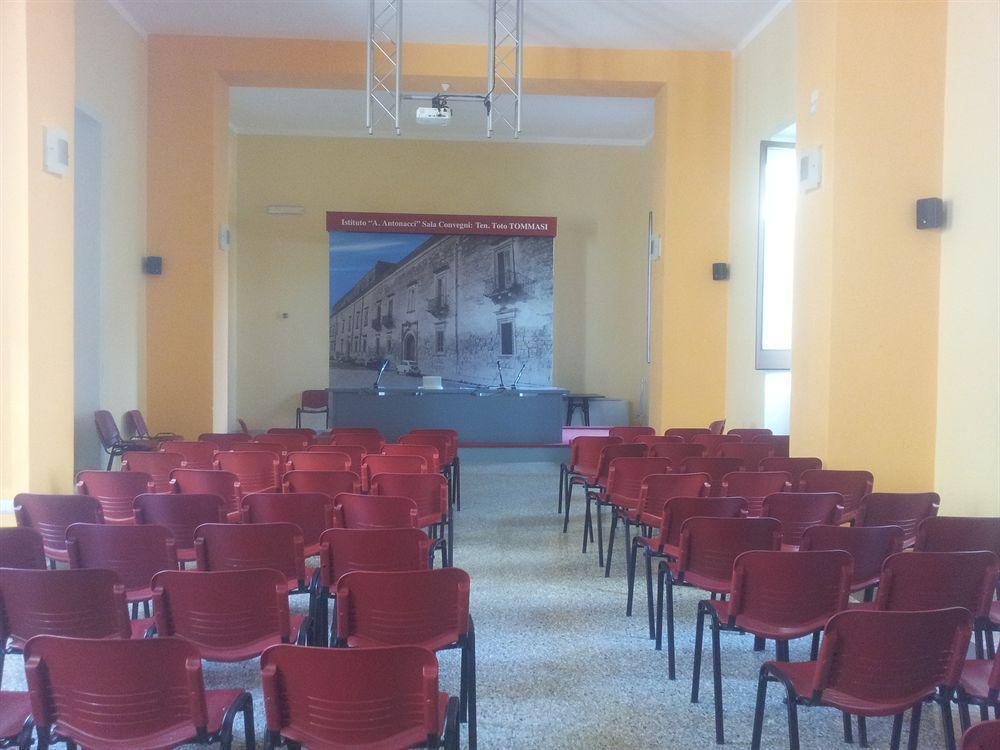 Istituto Antonacci Rooms Lecce Exterior foto