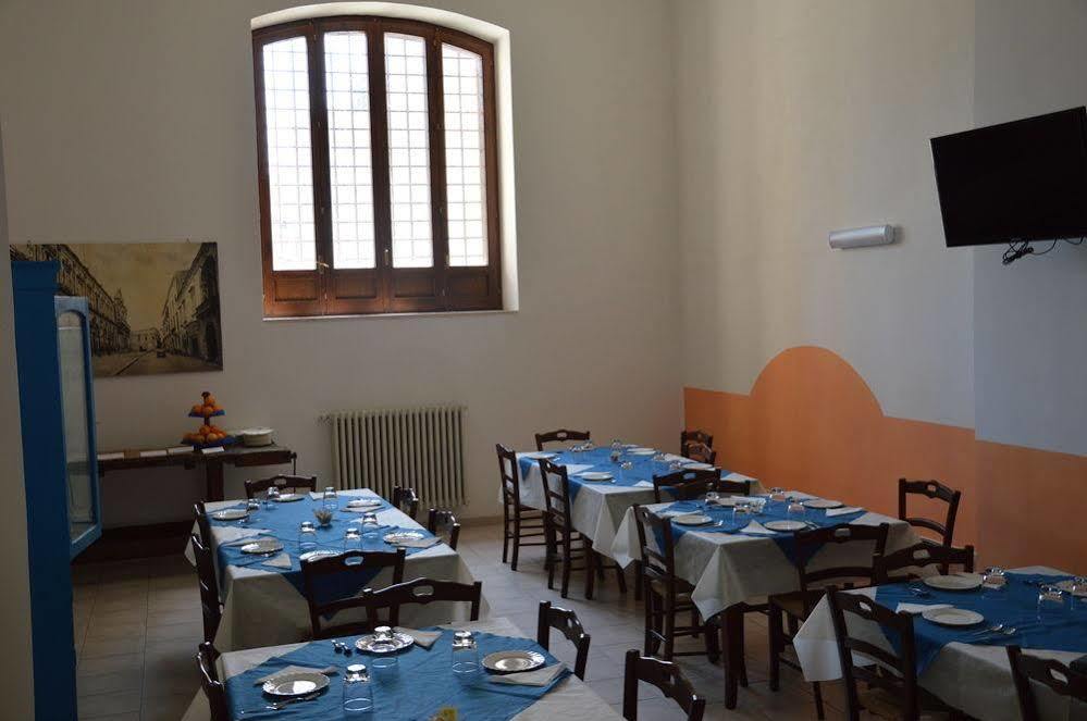 Istituto Antonacci Rooms Lecce Exterior foto
